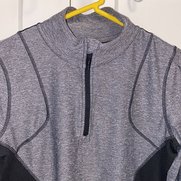 C9 by Champion Small Quarter Zip Athletic Gray Lightweight Pullover - Picture 5 of 14